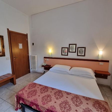Hotel Villa Luisa Rapallo Exterior photo
